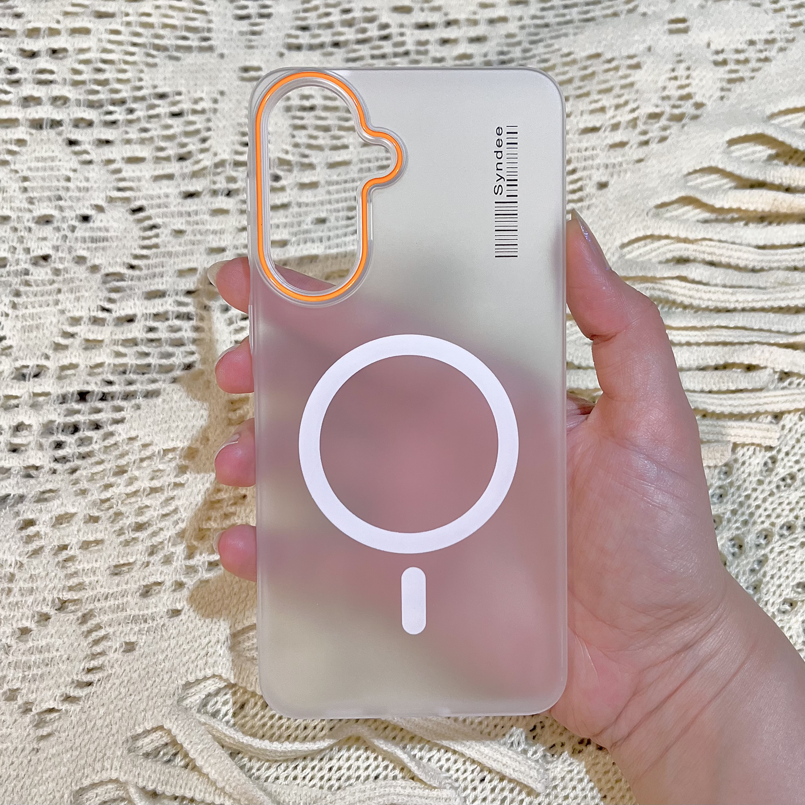 قاب گوشی Galaxy A57 سامسونگ Syndee مات طرح مگ سیف Magsafe اسپرت لنز برجسته سفید